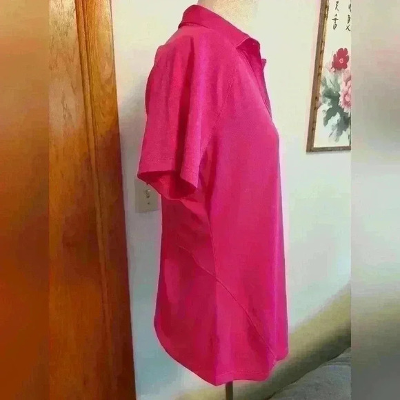 CUTTER & BUCK WOMEN'S CB DRYTEC MAGENTA-COLORED POLO. SIZE LARGE. - Picture 2 of 7